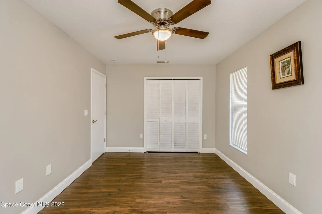 Photo of 1882 Pace Drive NW