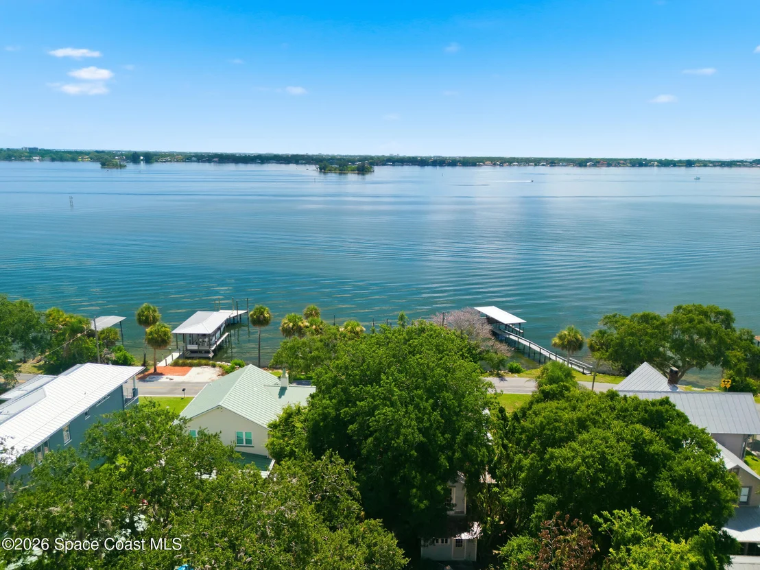Photo of 1359 Rockledge Drive