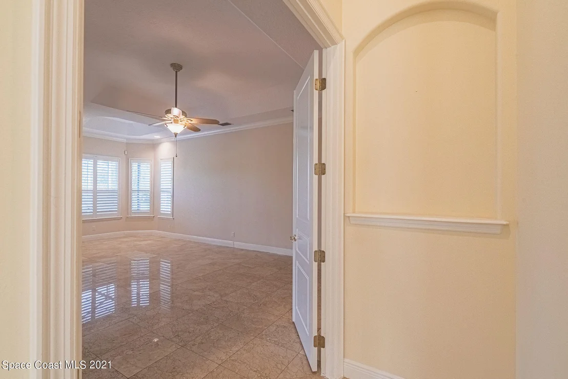 Photo of 8181 Compton Way