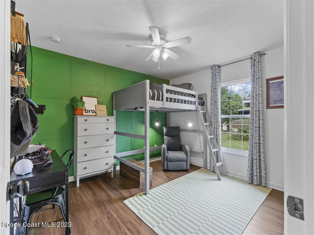 Photo of 121 Harris Drive