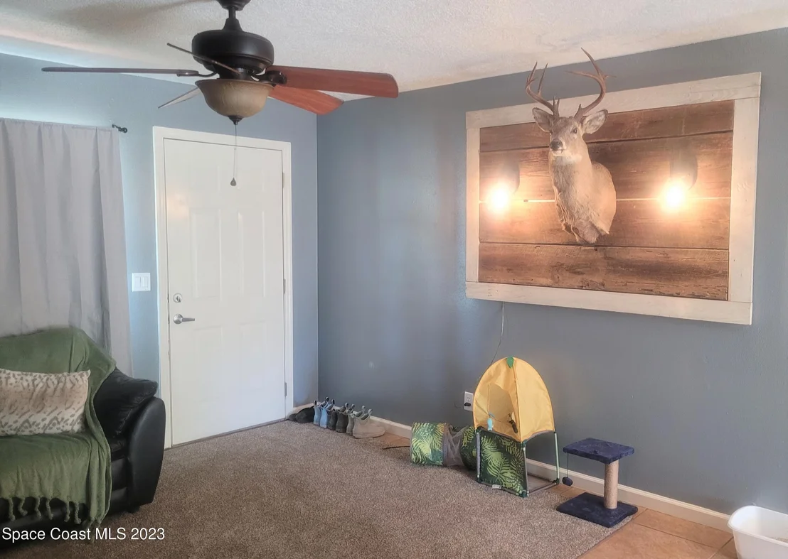 Photo of 2586 Stratford Drive