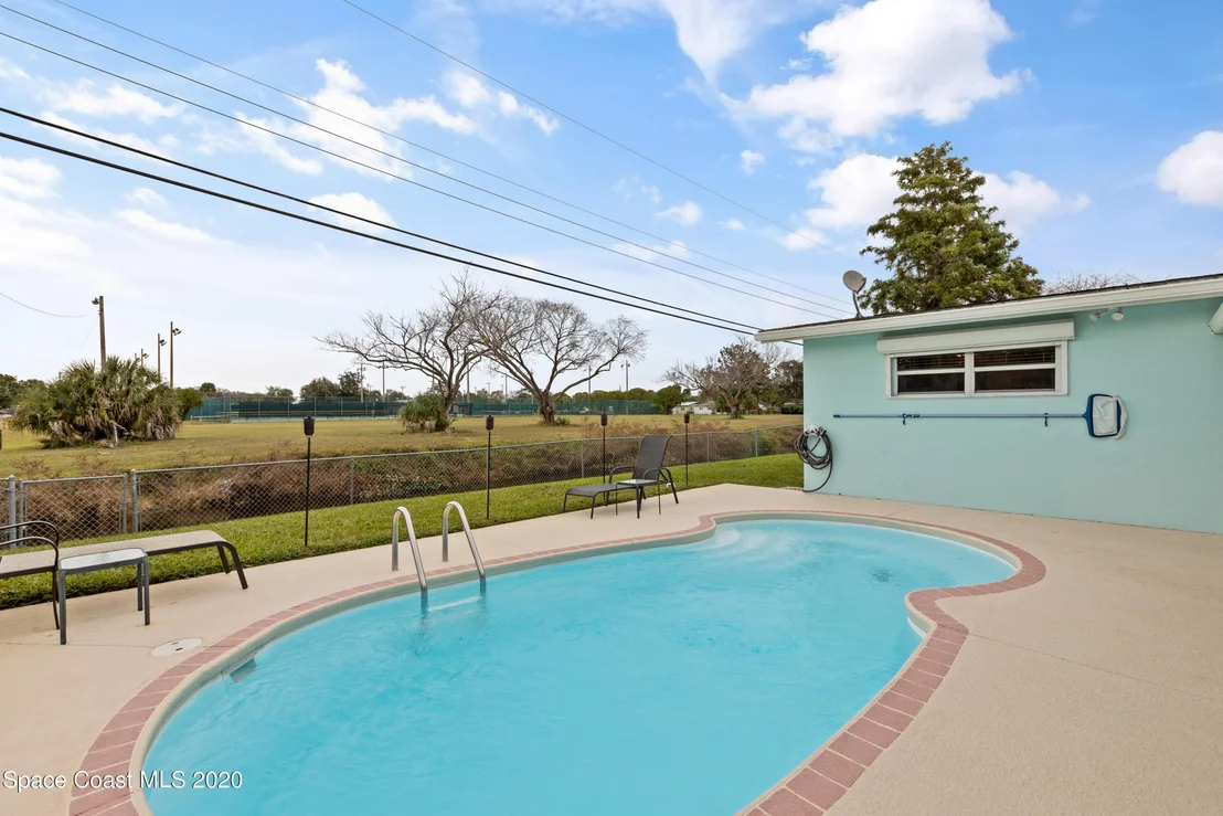 Photo of 2906 Fountainhead Boulevard