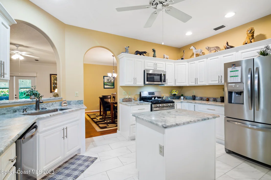Photo of 4760 Parkstone Drive