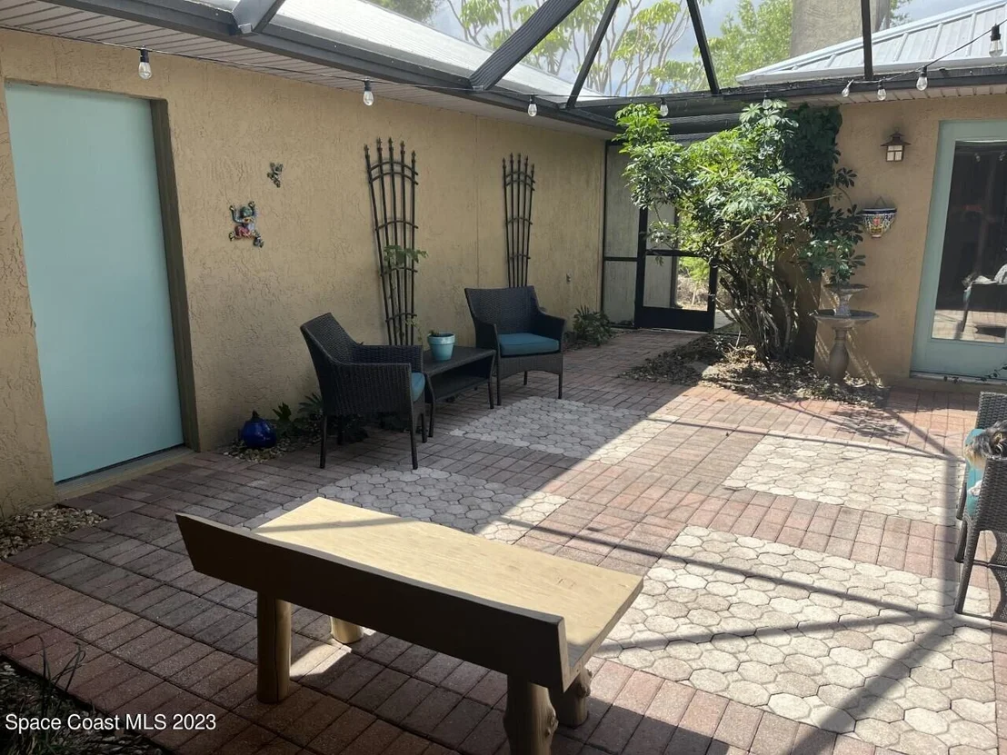 Photo of 1420 War Eagle Boulevard