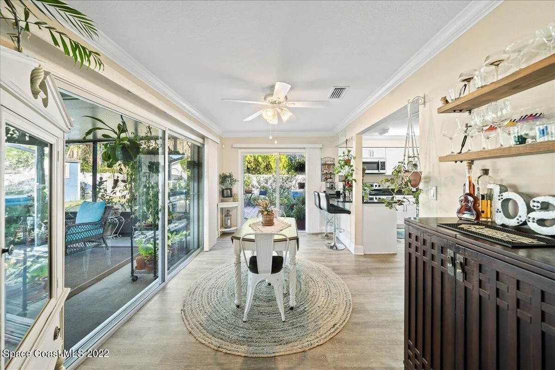 Photo of 1300 Cindy Circle NE