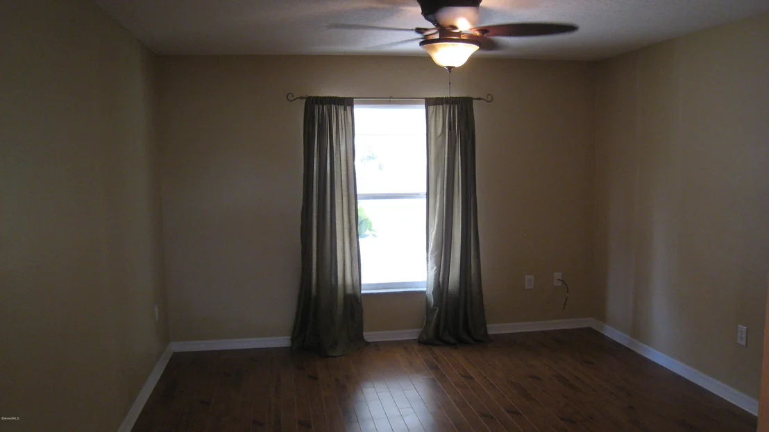 Photo of 729 Falls Creek Drive