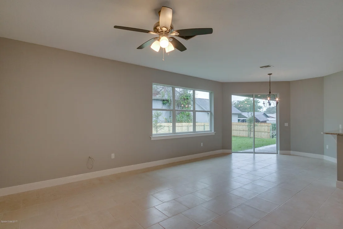 Photo of 5585 Datura Street