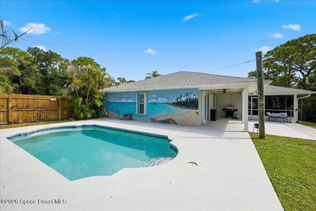 Photo of 402 Concha Drive
