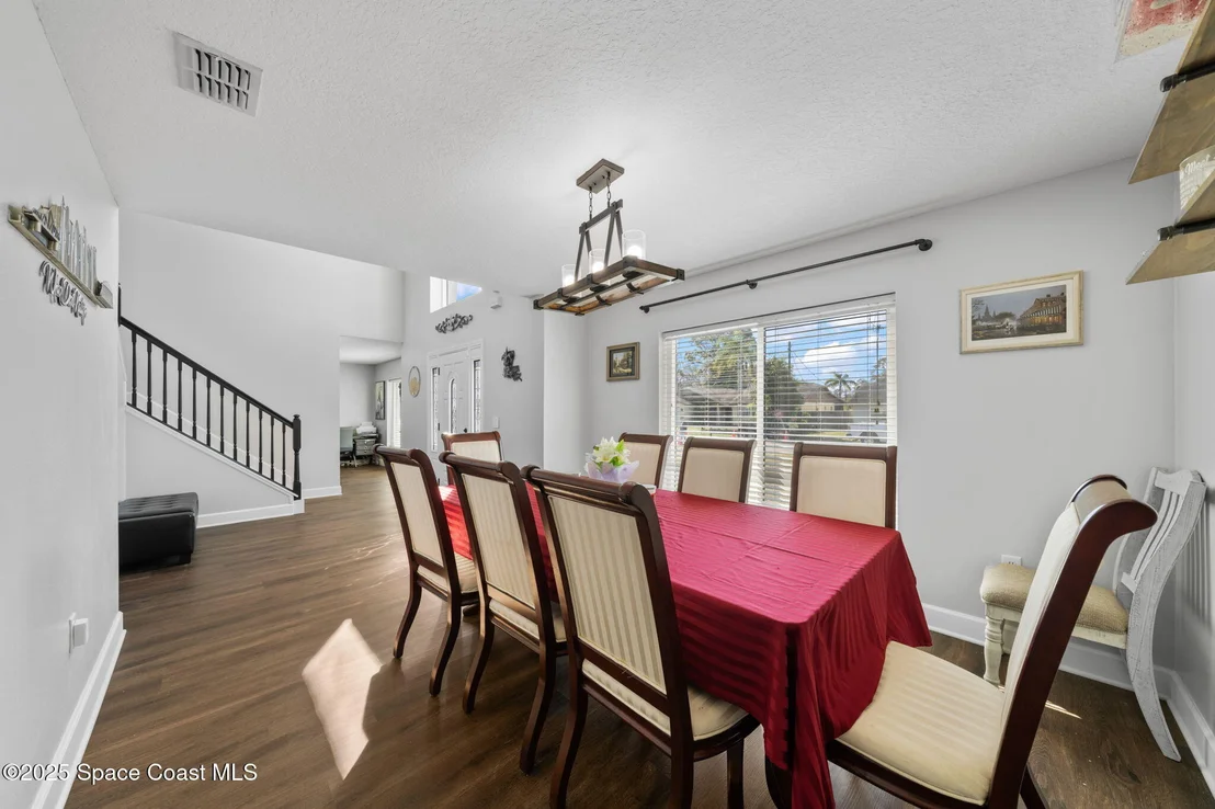 Photo of 4620 Robert Street