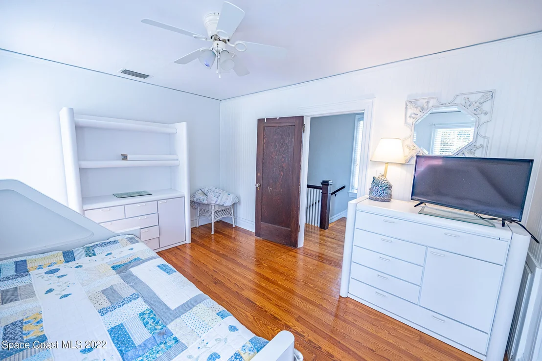 Photo of 102 Valencia Road