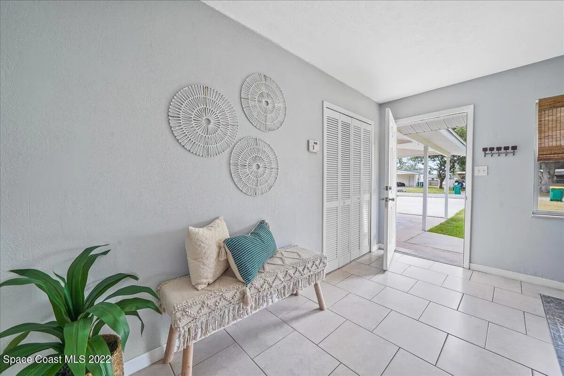 Photo of 3074 Grace Street