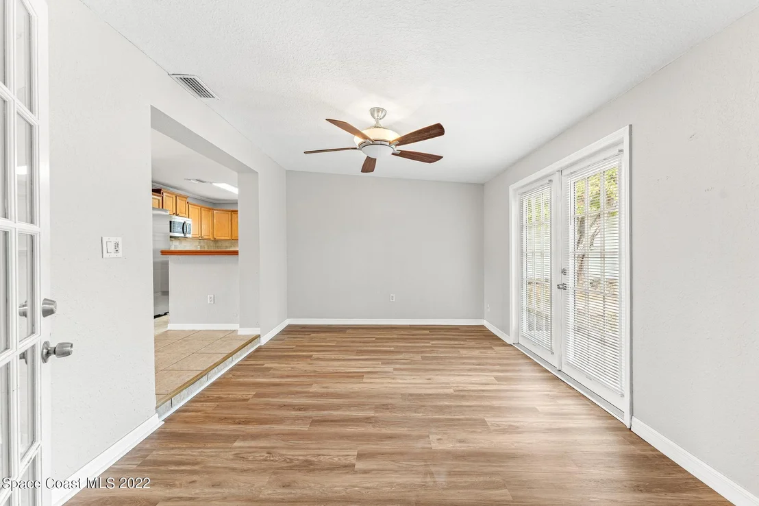 Photo of 2558 Sadler Lane
