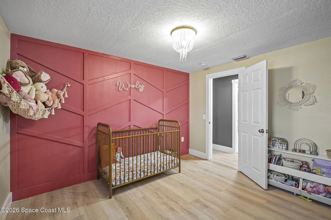 Photo of 4030 Milwaukee Avenue