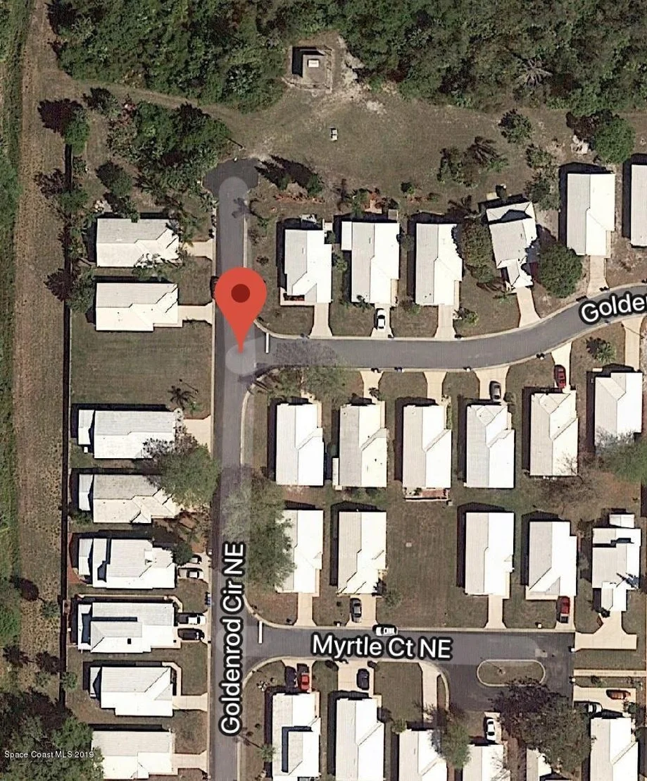 Photo of 1217 Goldenrod Circle NE