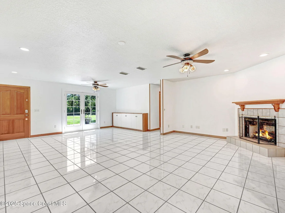 Photo of 6570 Whispering Pines Lane