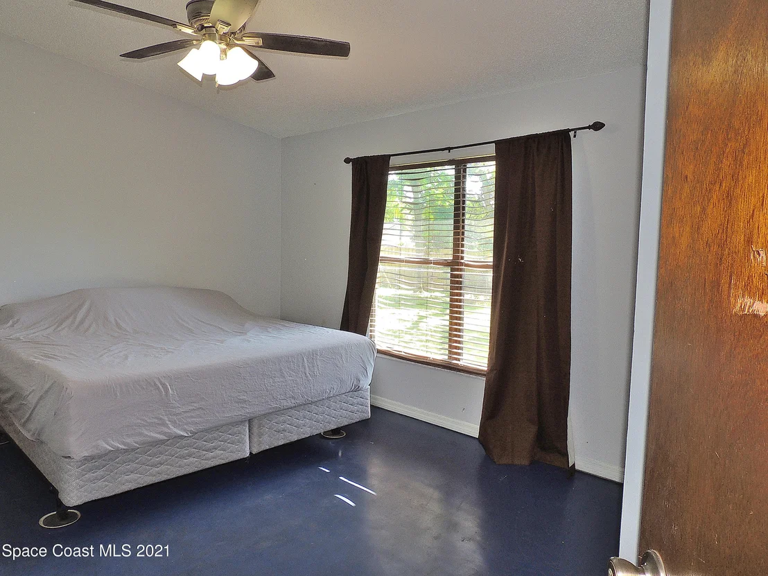 Photo of 6105 Wilderness Avenue