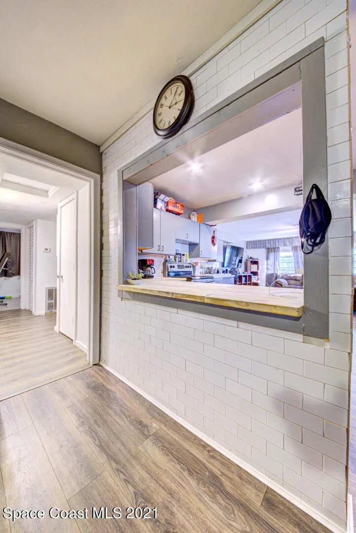 Photo of 1213 Vassar Lane