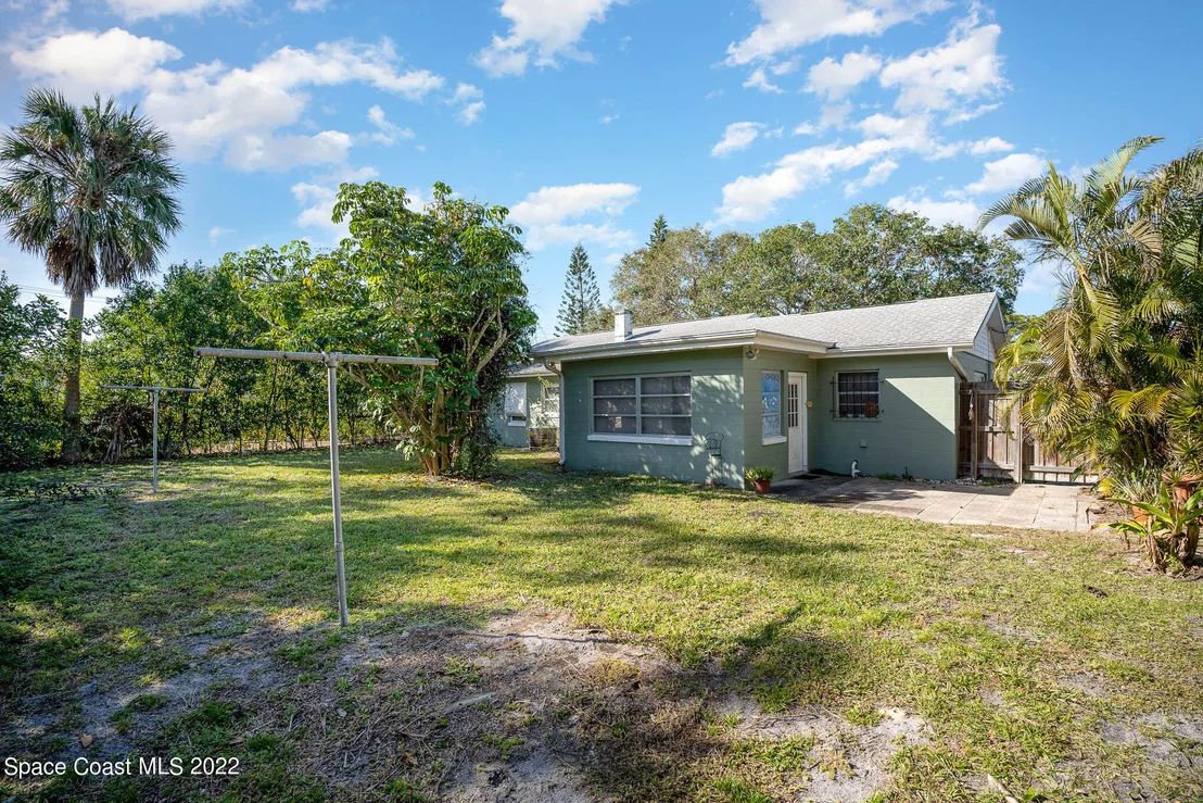 Photo of 667 Ballard Drive