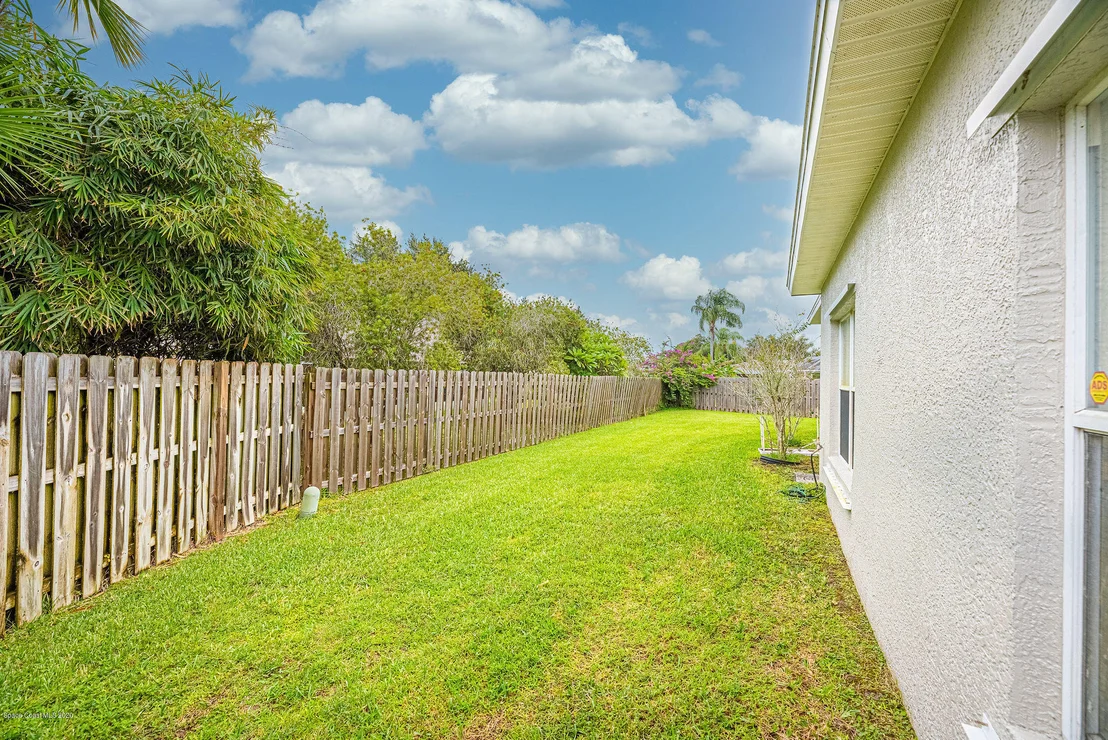 Photo of 1445 Colt Way