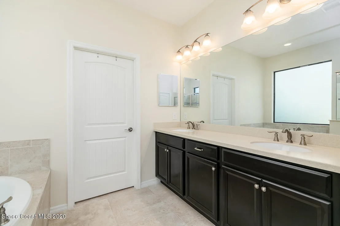 Photo of 2801 Casterton Drive