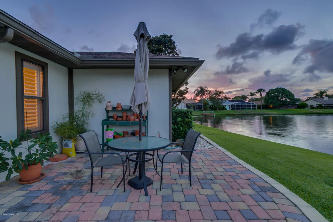 Photo of 529 Crystal Lake Drive