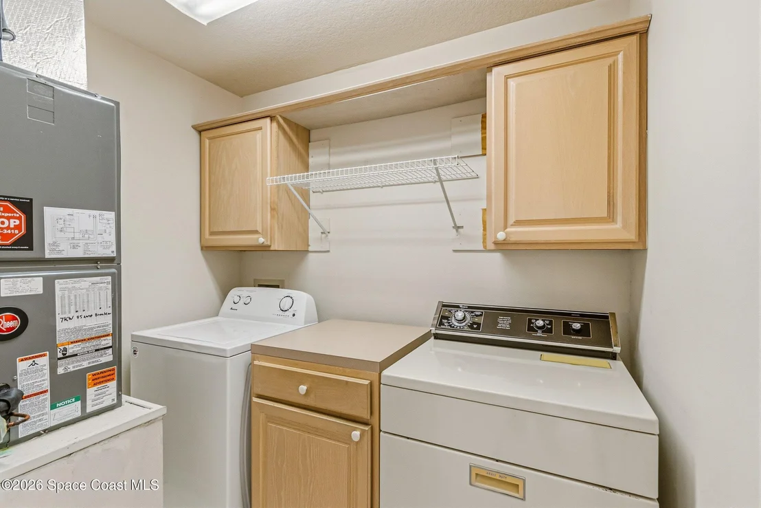 Photo of 975 S Fork Circle