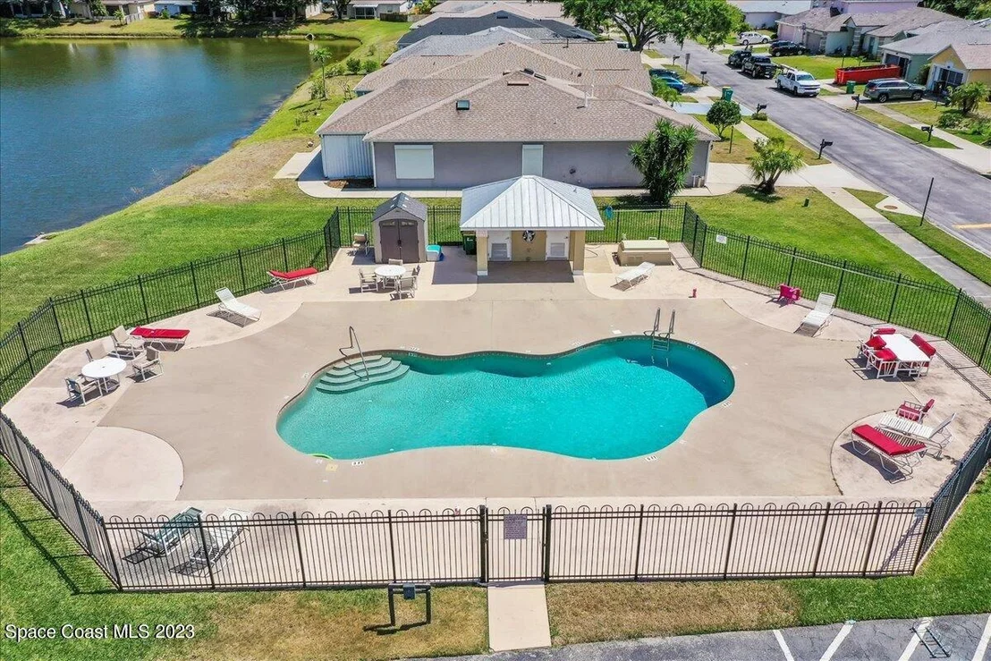Photo of 1616 Vista Lake Circle