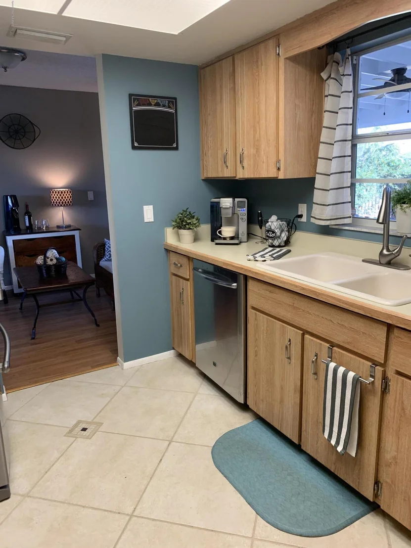 Photo of 2235 Hickory Drive