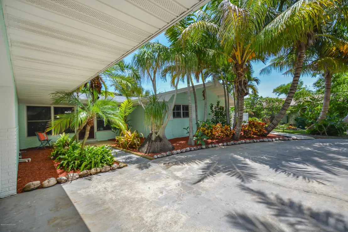 Photo of 460 Oak Ridge Drive