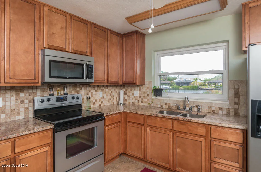 Photo of 463 Atlantis Drive