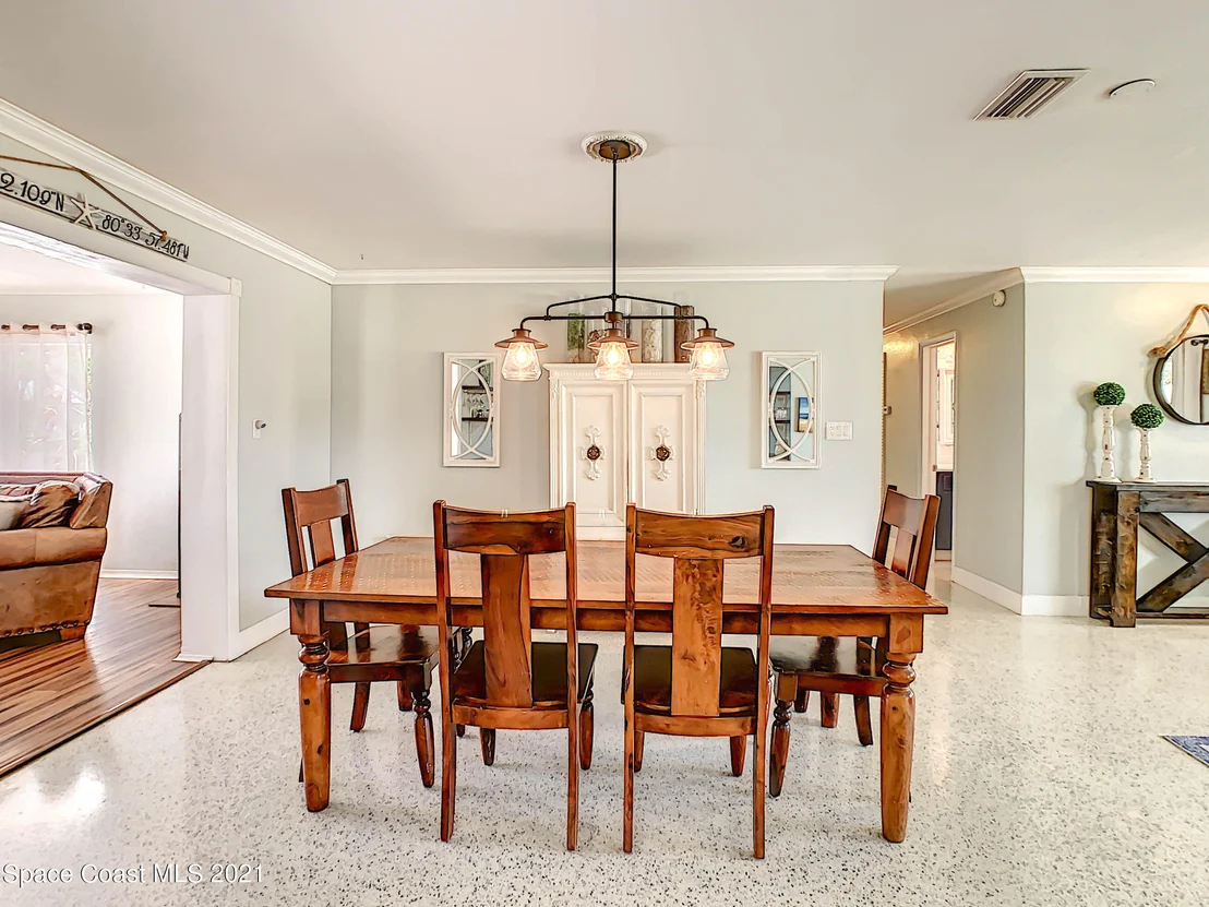 Photo of 116 12th Avenue