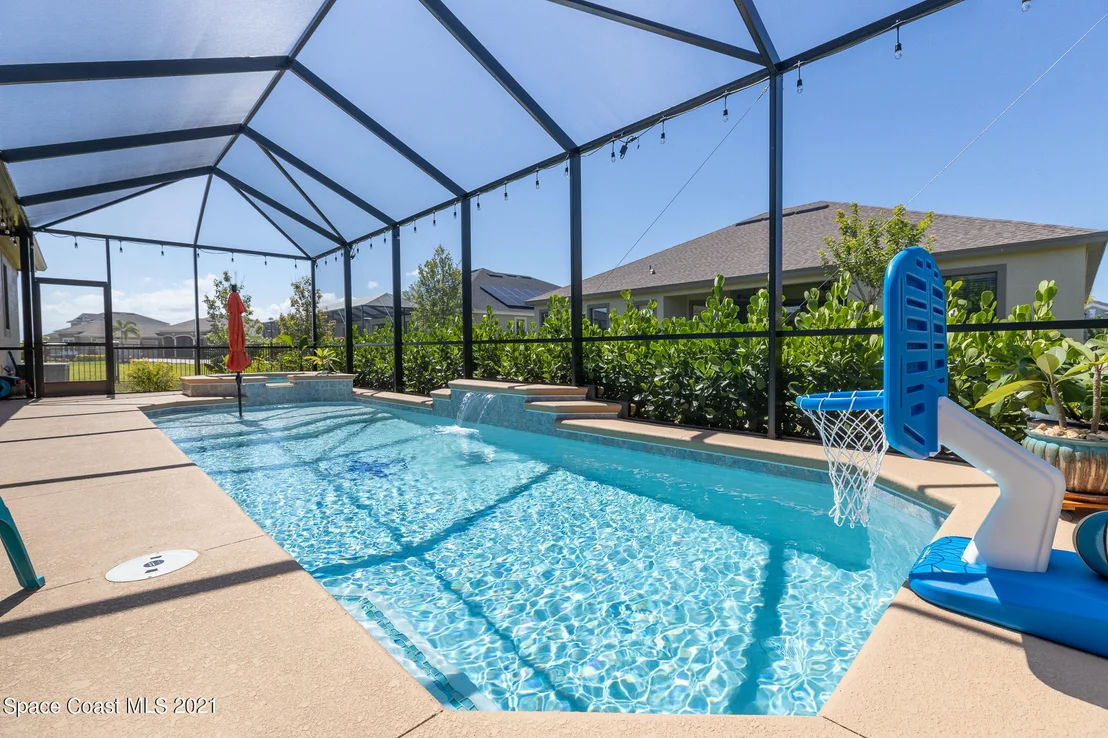 Photo of 7689 Kerrington Drive