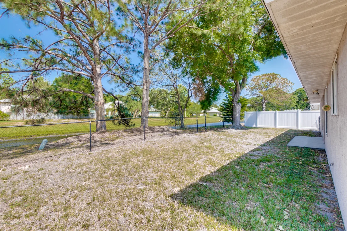 Photo of 1415 California Drive