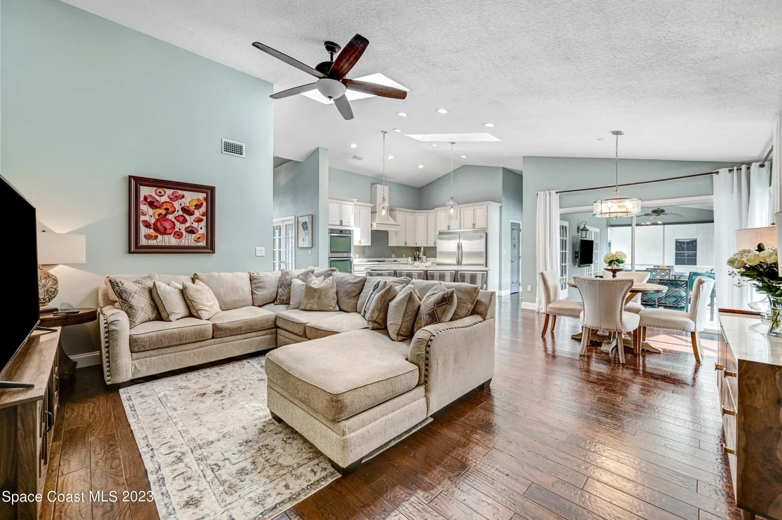 Photo of 817 Spanish Wells Drive