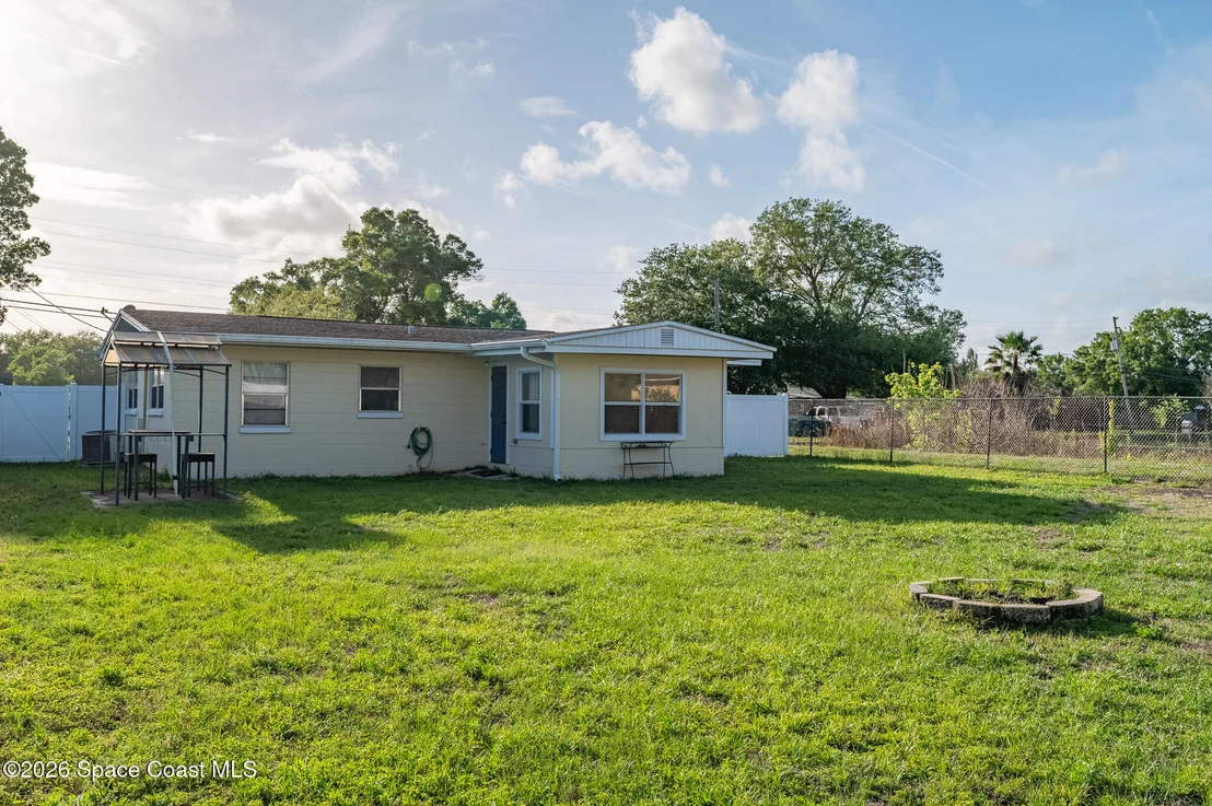 Photo of 90 Stephenson Drive