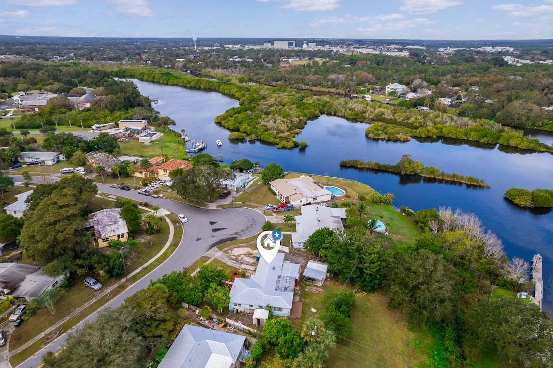 Photo of 2911 Sailfish Street NE