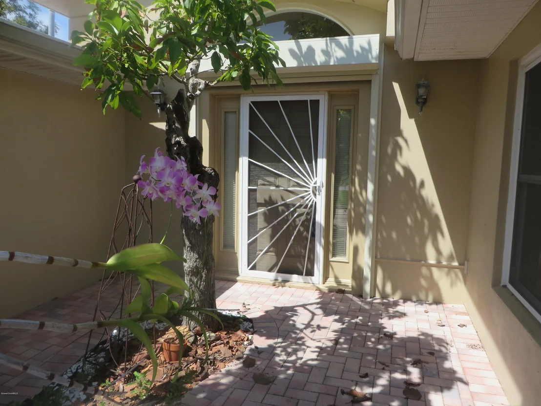 Photo of 344 Carmine Drive