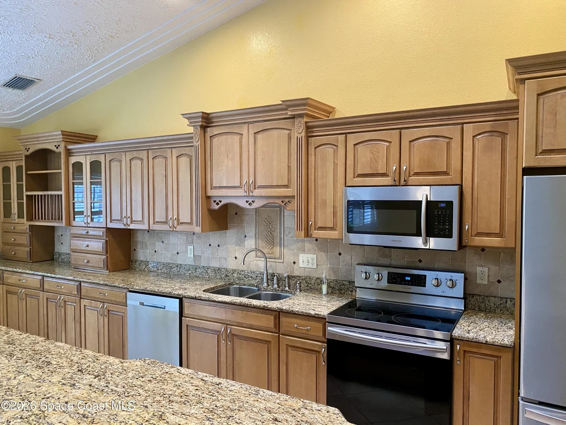Photo of 596 Lake Ashley Circle