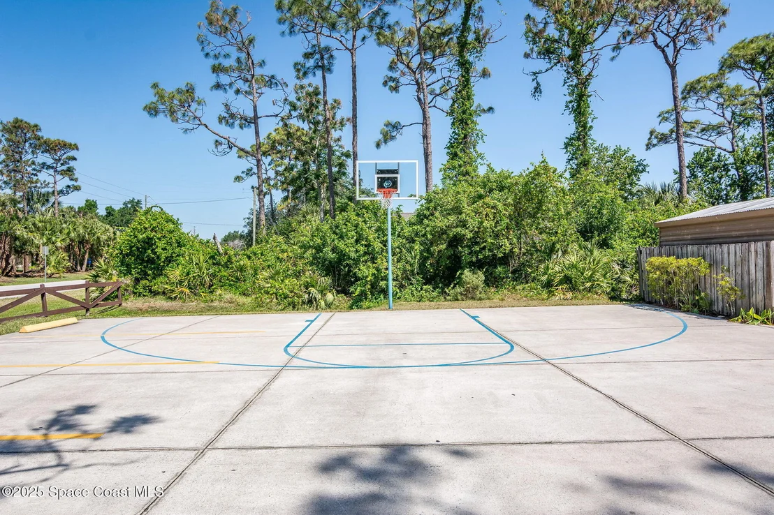 Photo of 4055 Mallard Drive