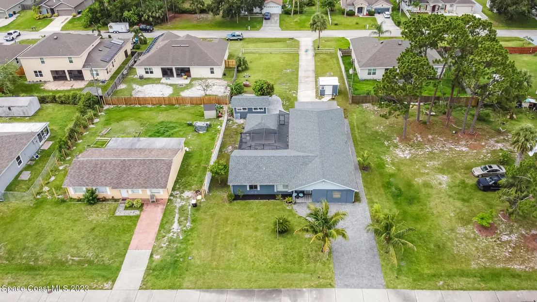 Photo of 3448 Jupiter Boulevard SE
