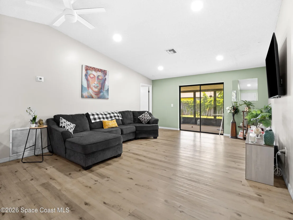 Photo of 192 Cinnamon Bay Lane