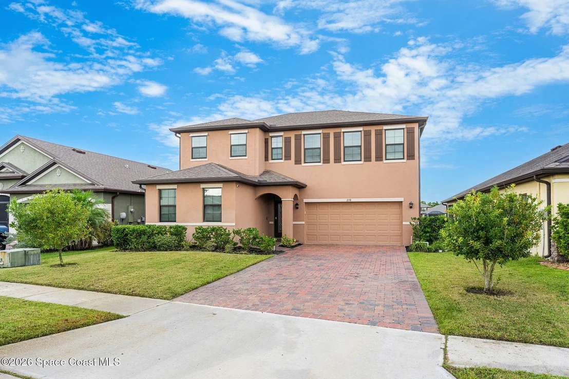 Photo of 250 Wiregrass Avenue