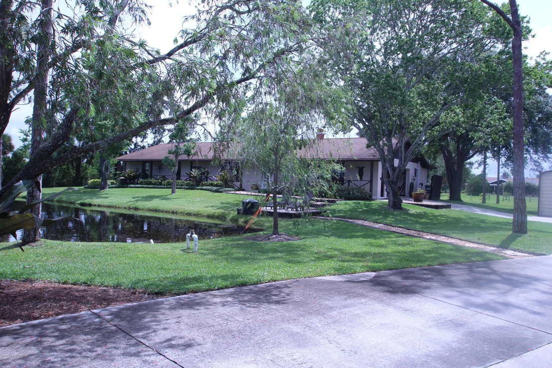Photo of 2720 Weber Road
