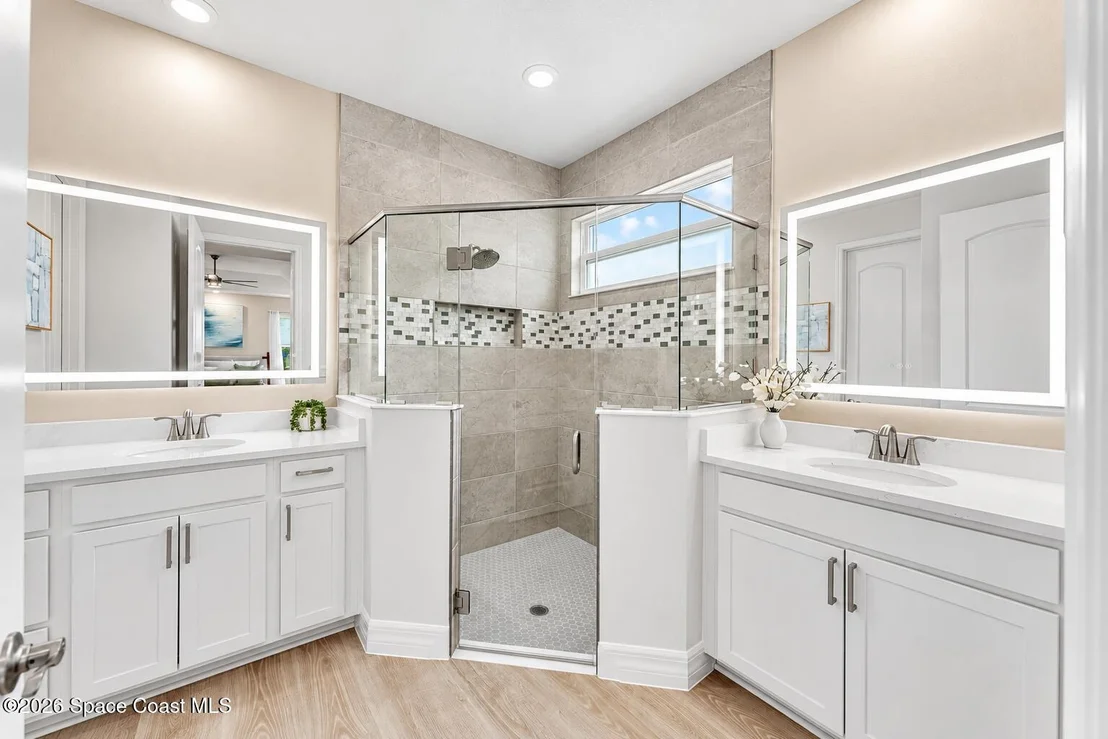 Photo of 225 First Light Cir
