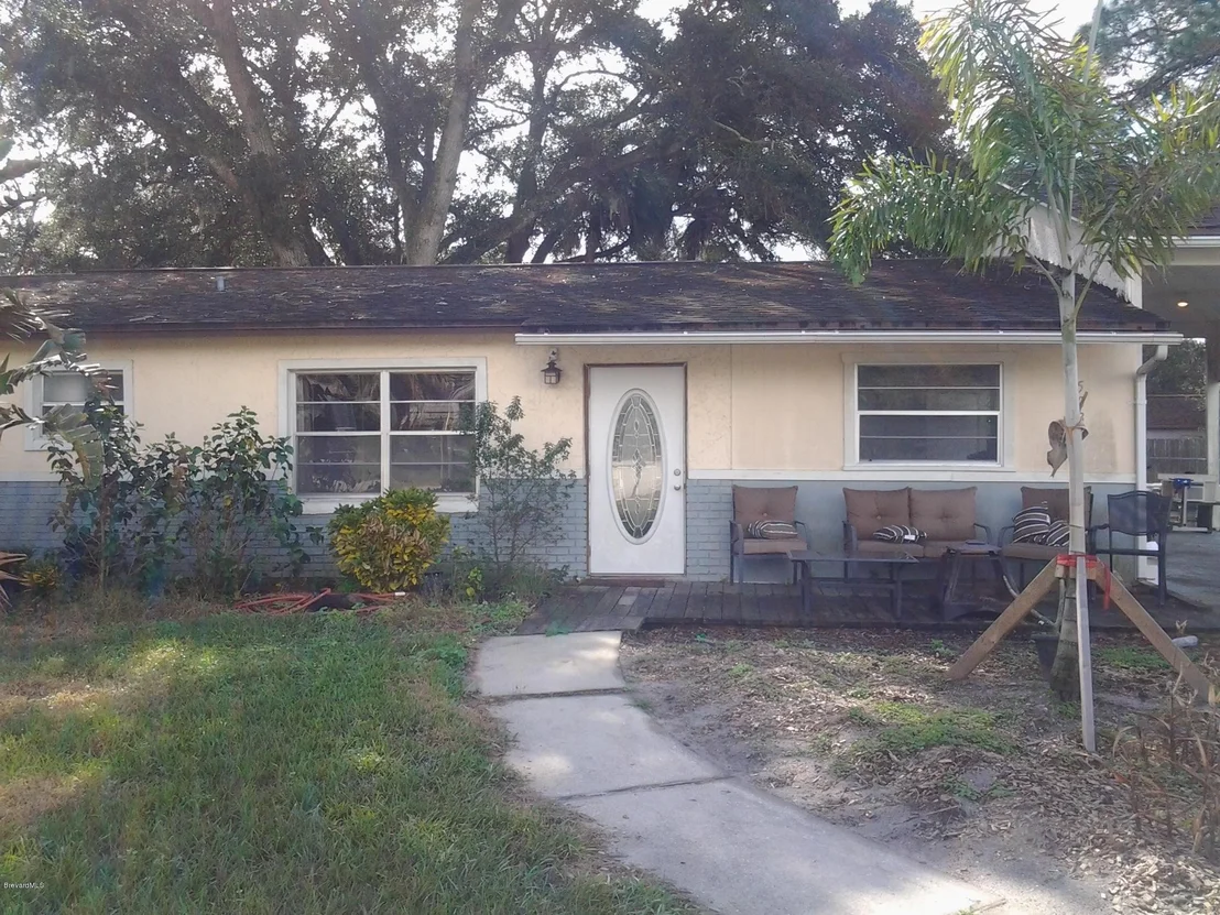 Photo of 5035 Falcon Boulevard