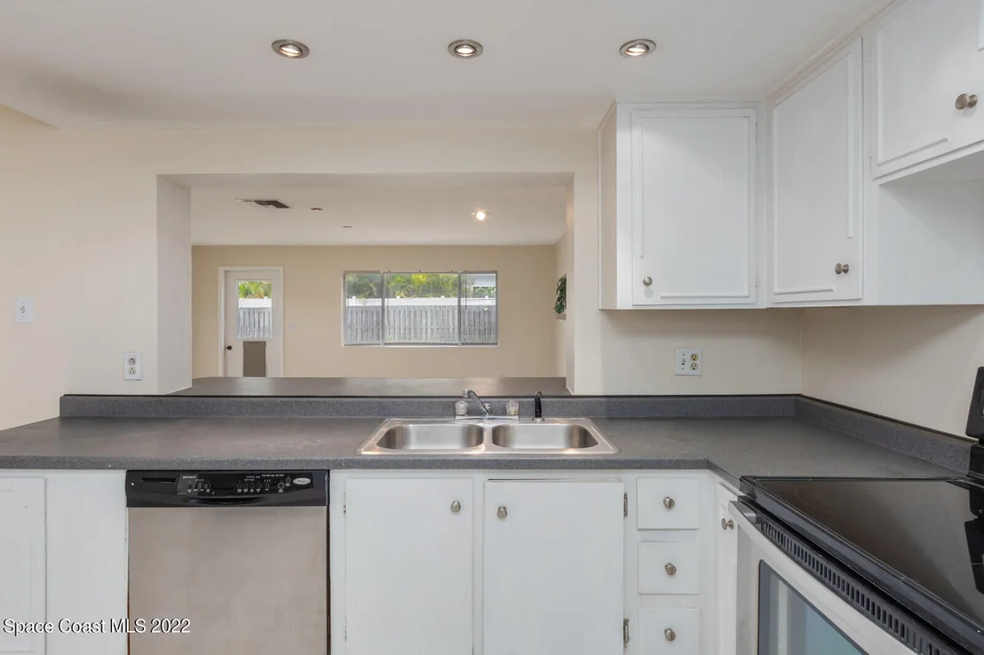 Photo of 408 Banyan Way