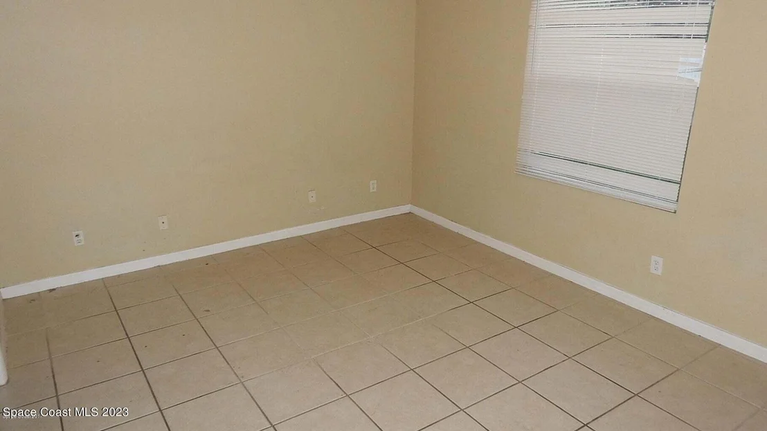 Photo of 622 Cressa Circle
