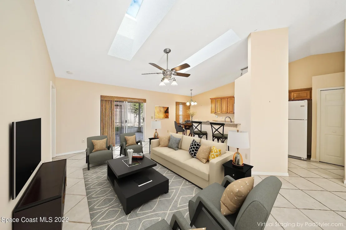 Photo of 958 Tamarind Circle