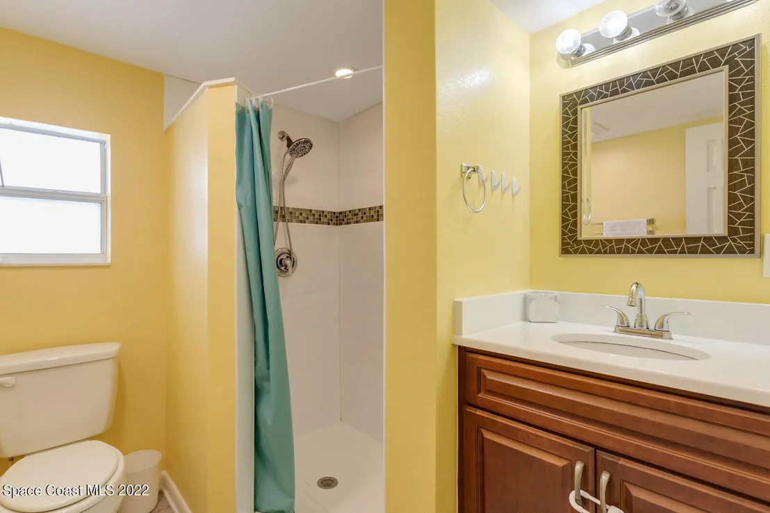 Photo of 505 Coral Drive