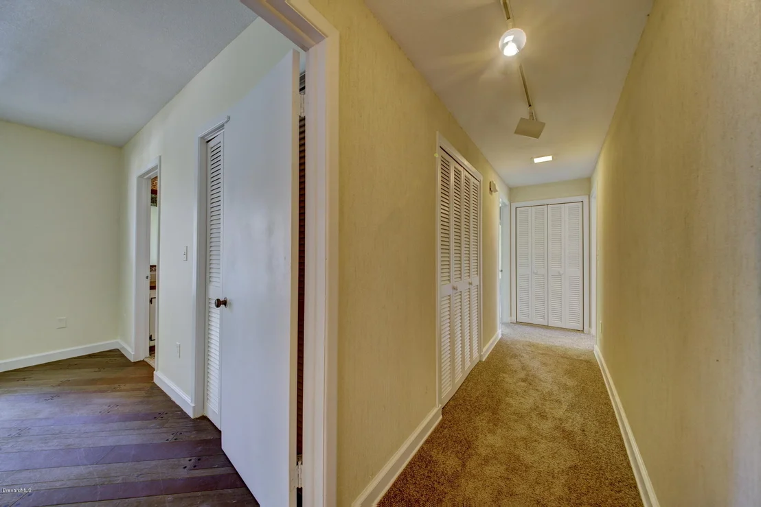 Photo of 2205 ROCKLEDGE Drive